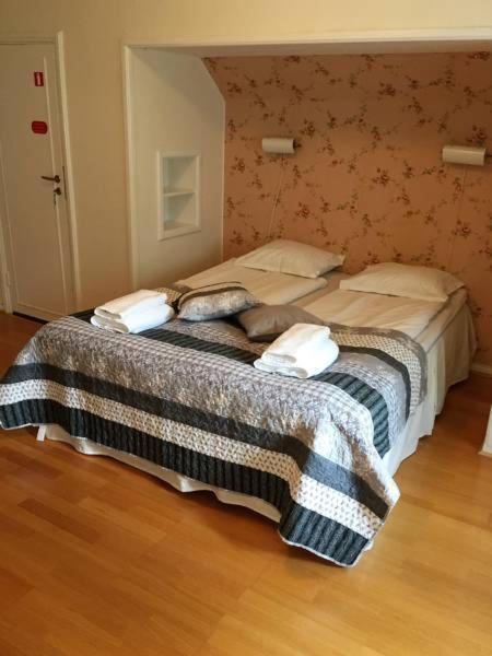 Herrgards Hotell Gyllene Haesten Vastervik Exterior photo